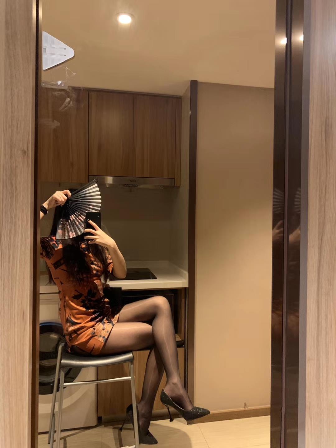 图片[61]-提袜少女微信朋友圈收费资源合集2-4 [128P] – 速更版-美库