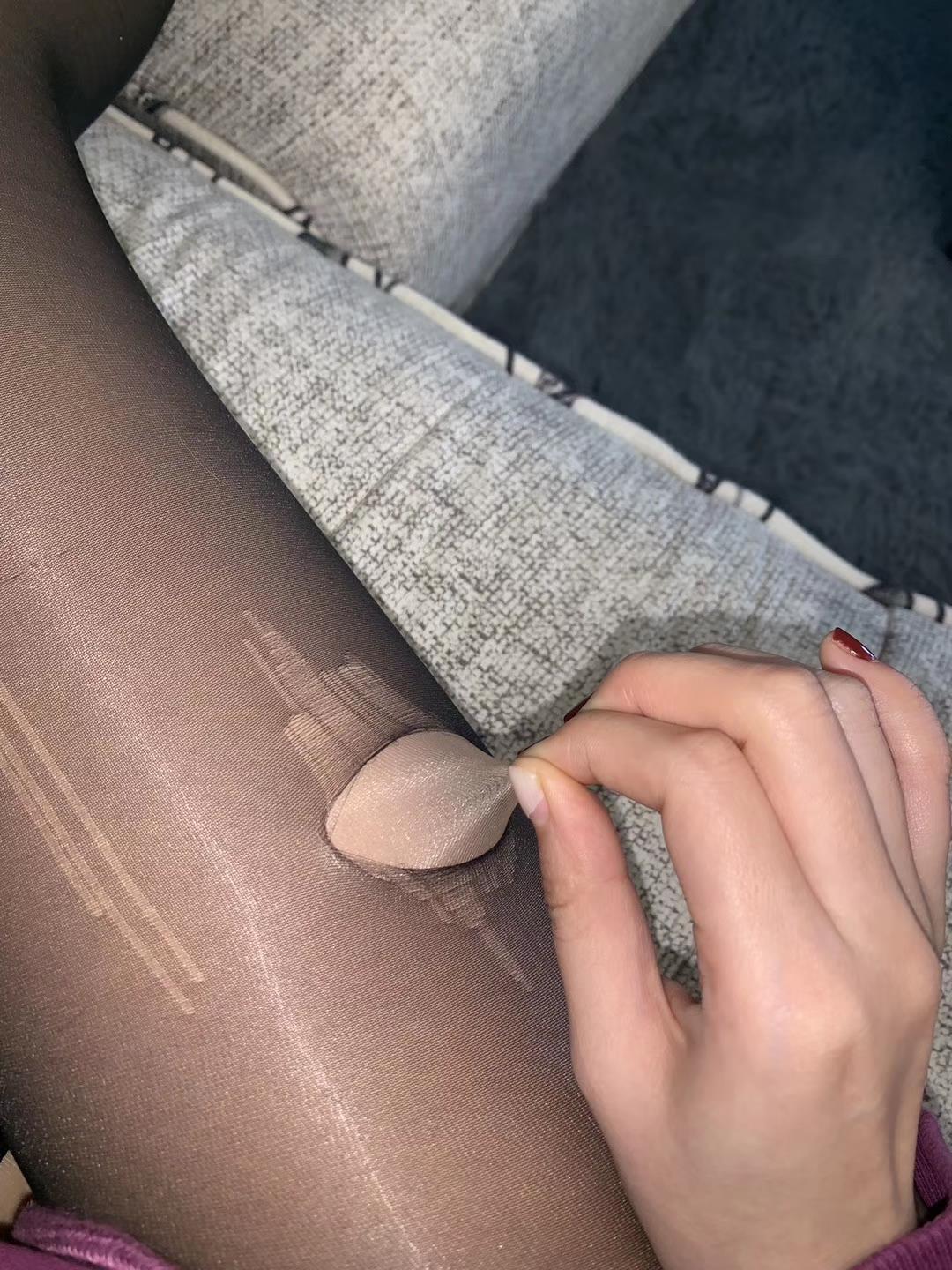 图片[104]-提袜少女微信朋友圈收费资源合集2-2 [159P] – 速更版-美库