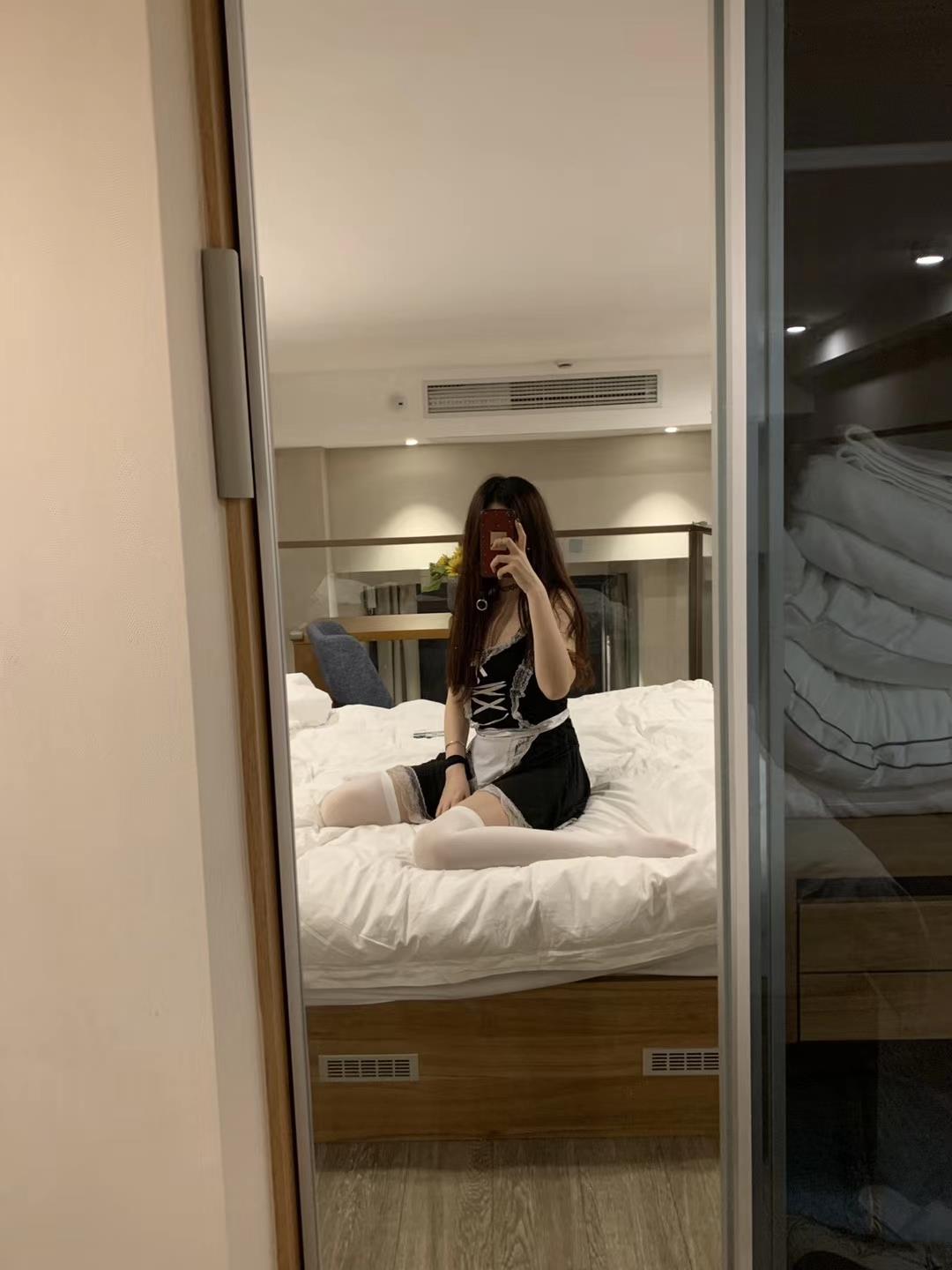 图片[78]-提袜少女微信朋友圈收费资源合集2-4 [128P] – 速更版-美库