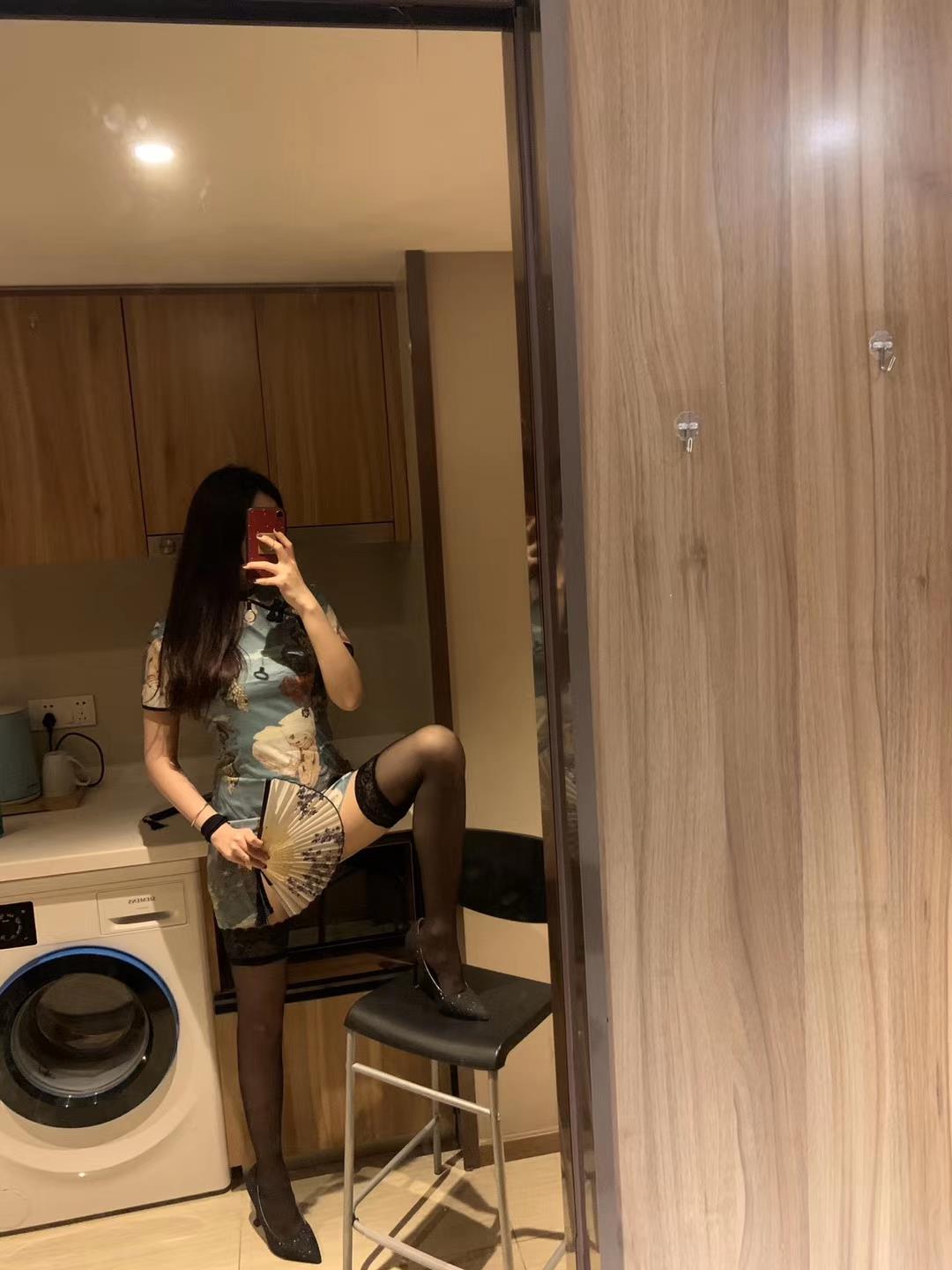 图片[85]-提袜少女微信朋友圈收费资源合集2-4 [128P] – 速更版-美库