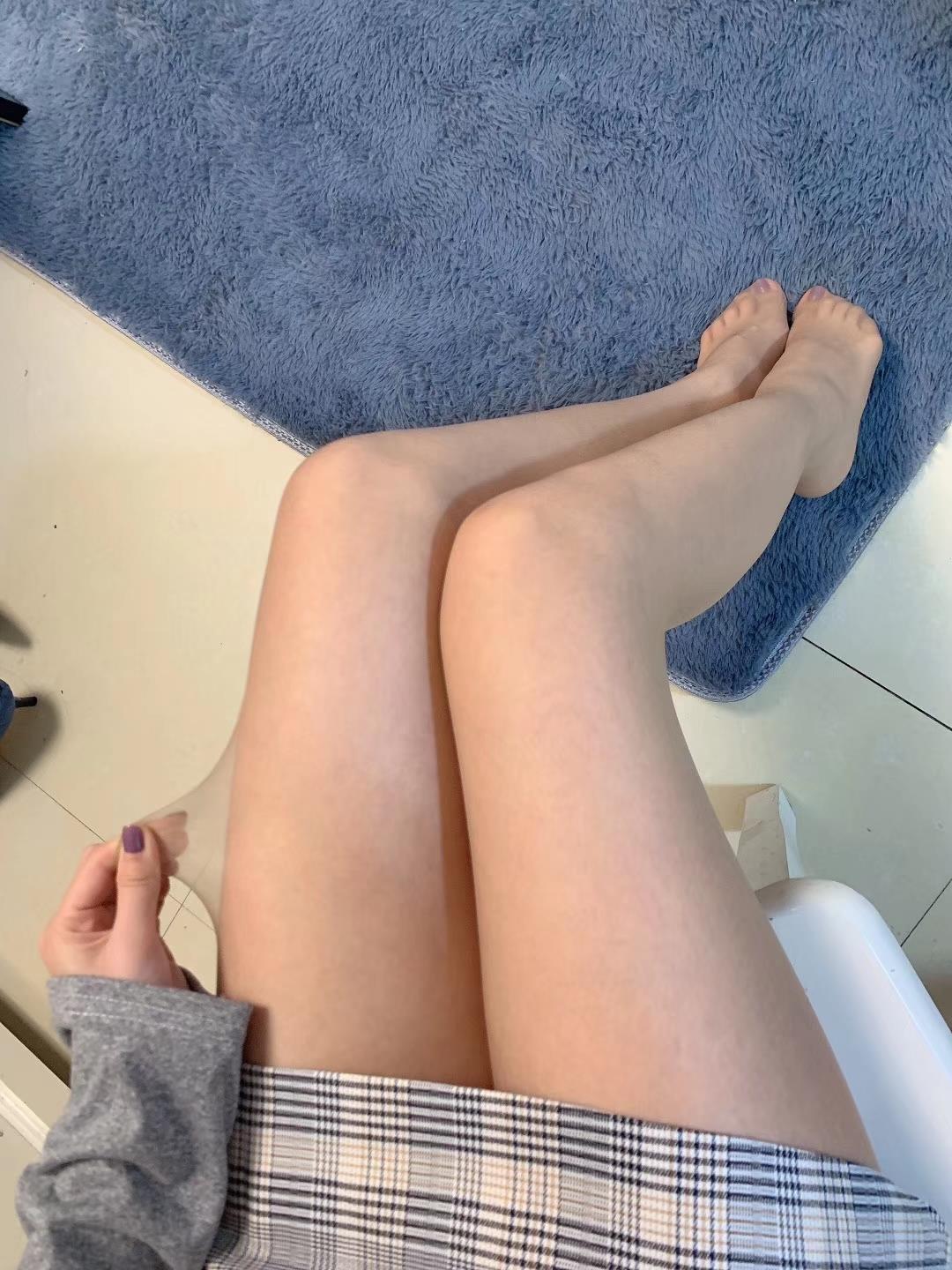 图片[135]-提袜少女微信朋友圈收费资源合集2-2 [159P] – 速更版-美库