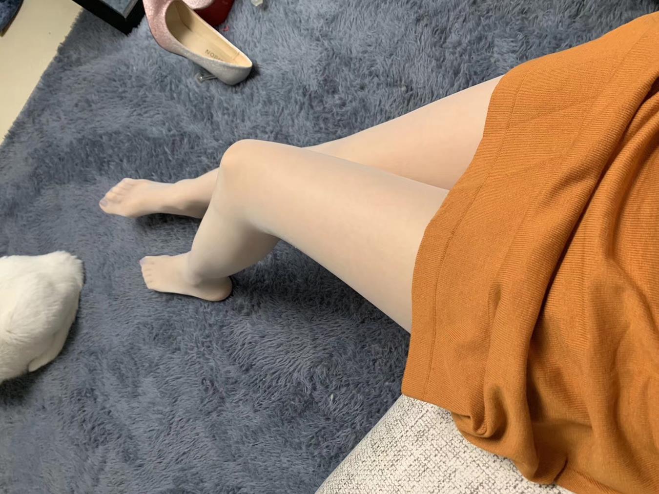 图片[141]-提袜少女微信朋友圈收费资源合集2-2 [159P] – 速更版-美库