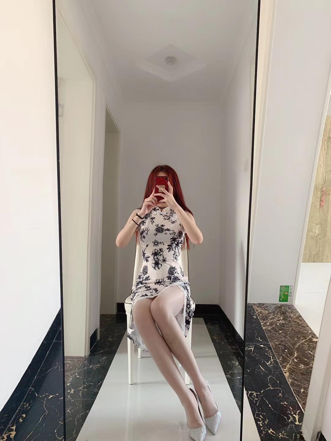 图片[95]-提袜少女微信朋友圈收费资源合集2-4 [128P] – 速更版-美库