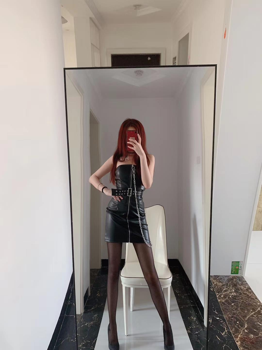 图片[104]-提袜少女微信朋友圈收费资源合集2-4 [128P] – 速更版-美库