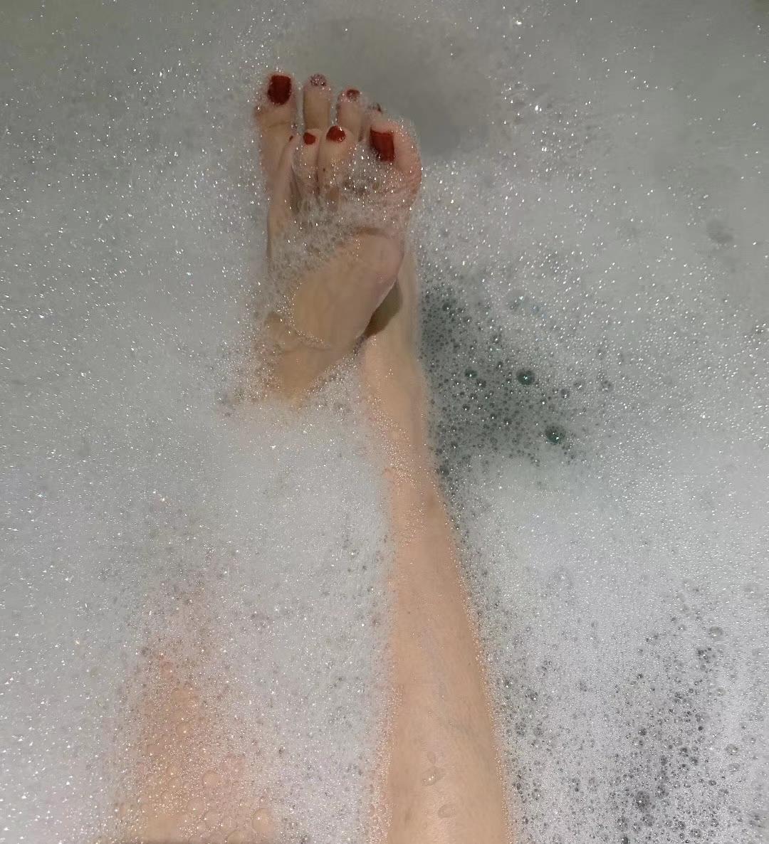 图片[126]-提袜少女微信朋友圈收费资源合集2-4 [128P] – 速更版-美库