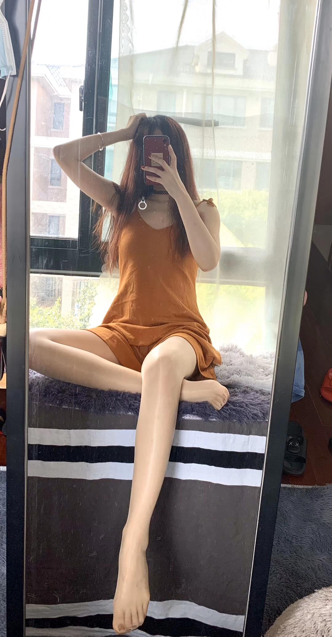 图片[133]-提袜少女微信朋友圈收费资源合集2-4 [128P] – 速更版-美库