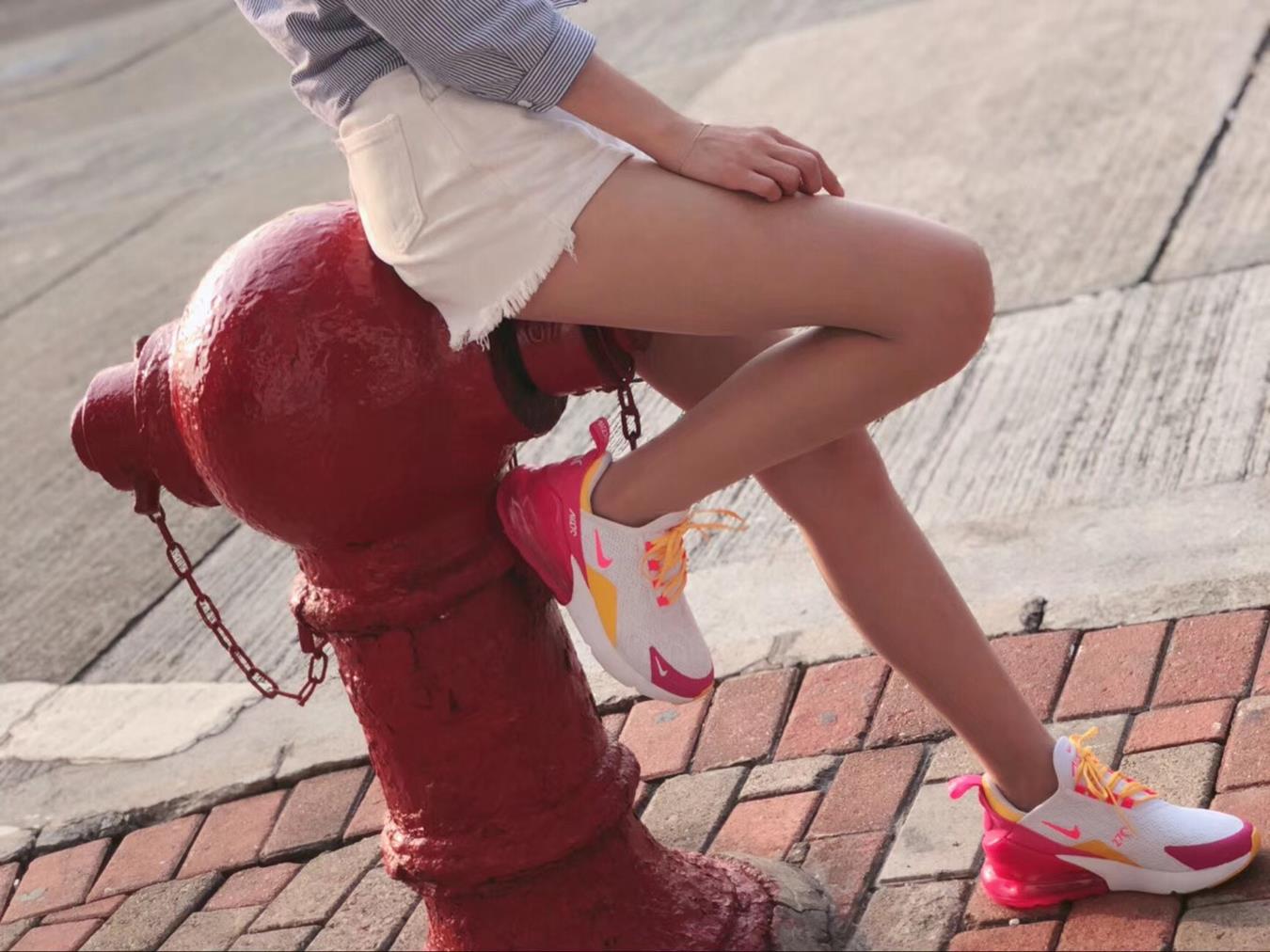 图片[31]-丝足博主 小小小仙女ELaine 微信朋友圈视图系列 (2)[124P] – 速更版-美库