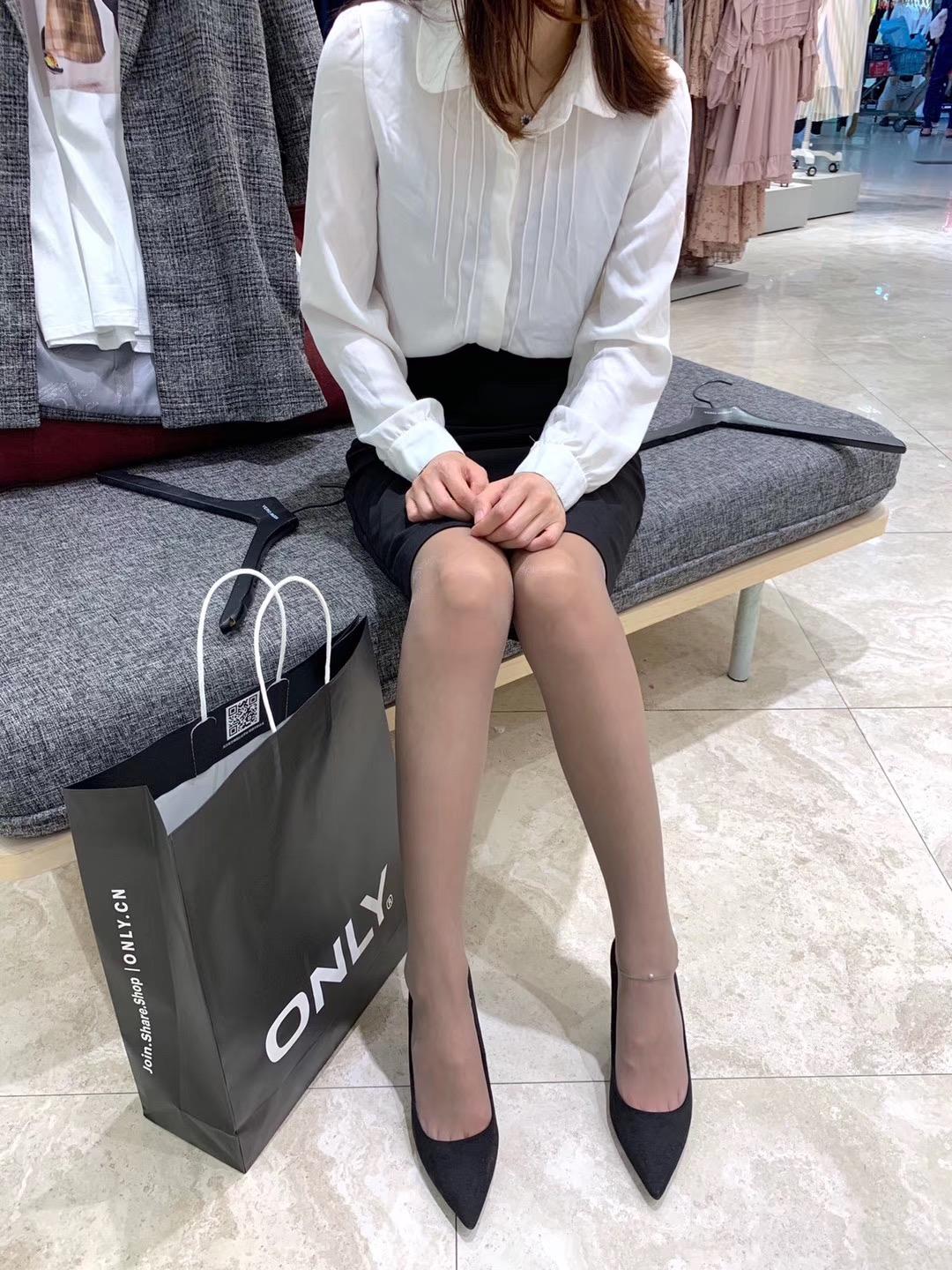 图片[22]-丝足博主 小小小仙女ELaine 微信朋友圈视图系列 (3)[153P] – 速更版-美库