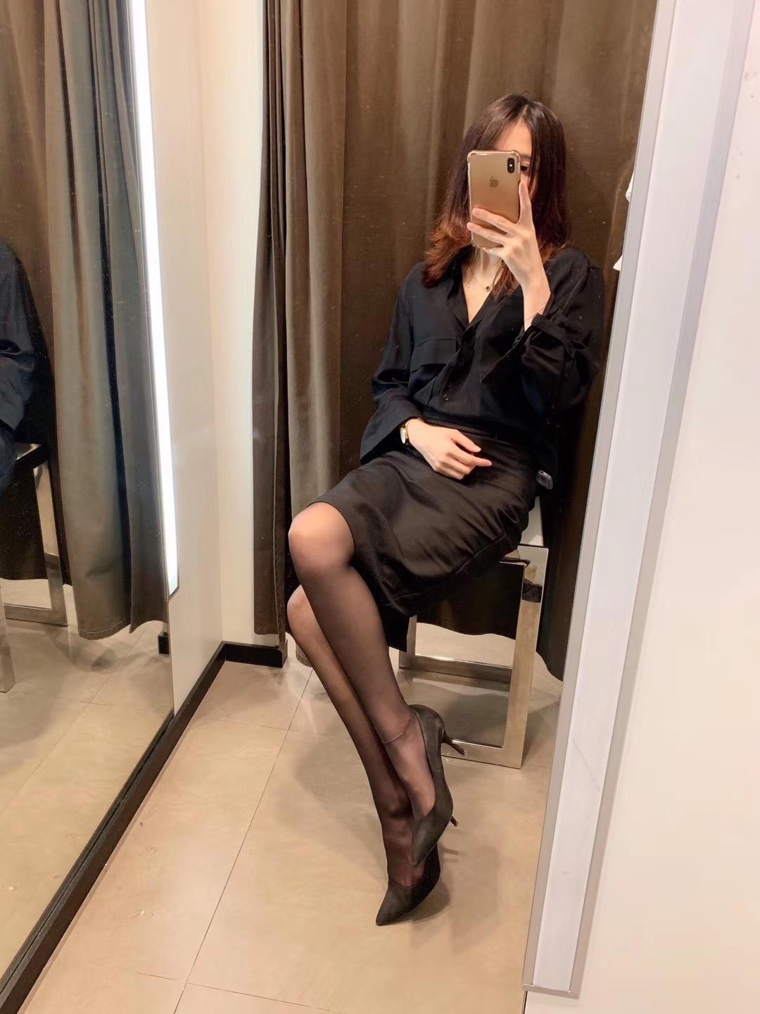 图片[41]-丝足博主 小小小仙女ELaine 微信朋友圈视图系列 (2)[124P] – 速更版-美库