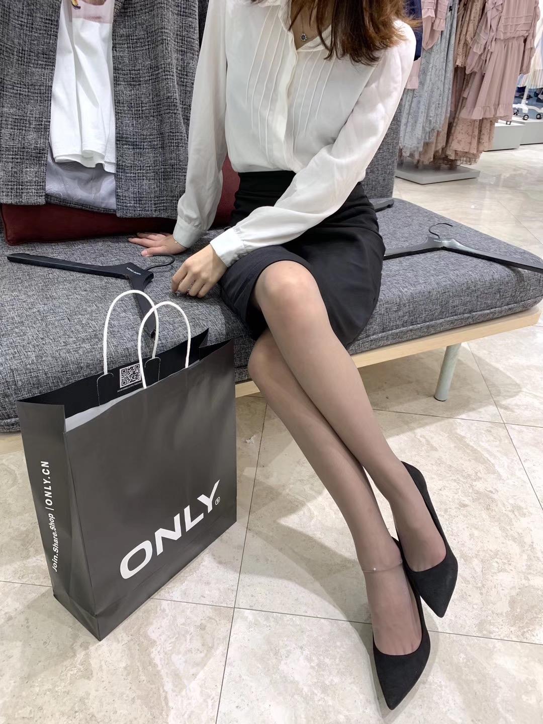 图片[23]-丝足博主 小小小仙女ELaine 微信朋友圈视图系列 (3)[153P] – 速更版-美库