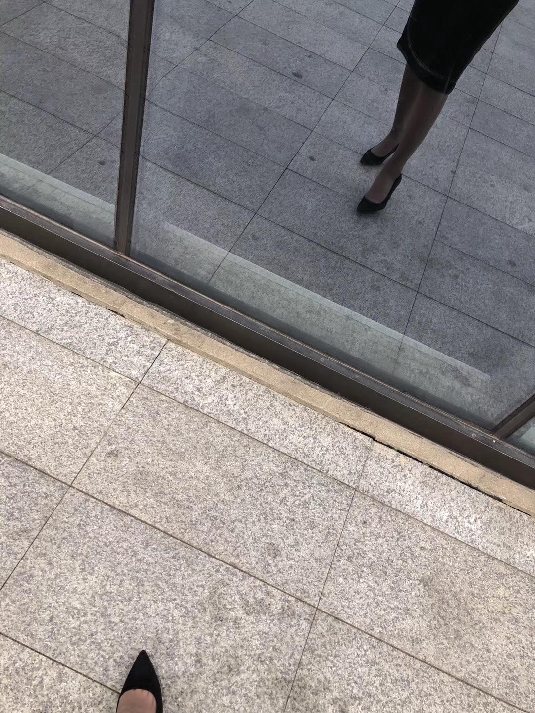 图片[31]-丝足博主 小小小仙女ELaine 微信朋友圈视图系列 (3)[153P] – 速更版-美库