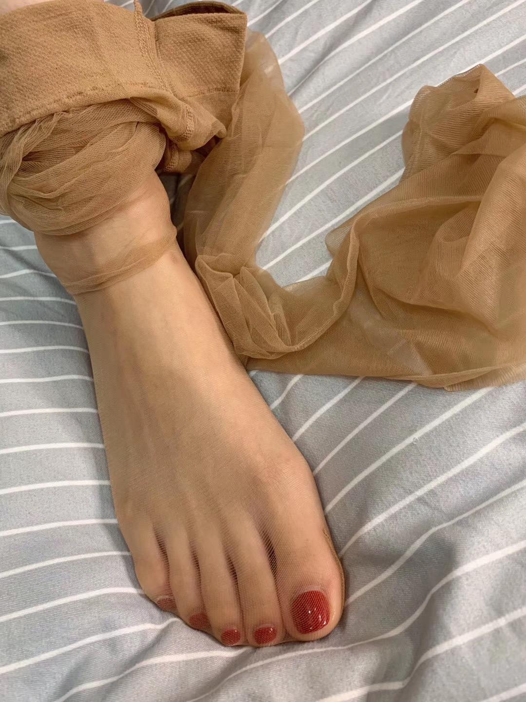 图片[87]-丝足博主 小小小仙女ELaine 微信朋友圈视图系列 (1)[105P] – 速更版-美库