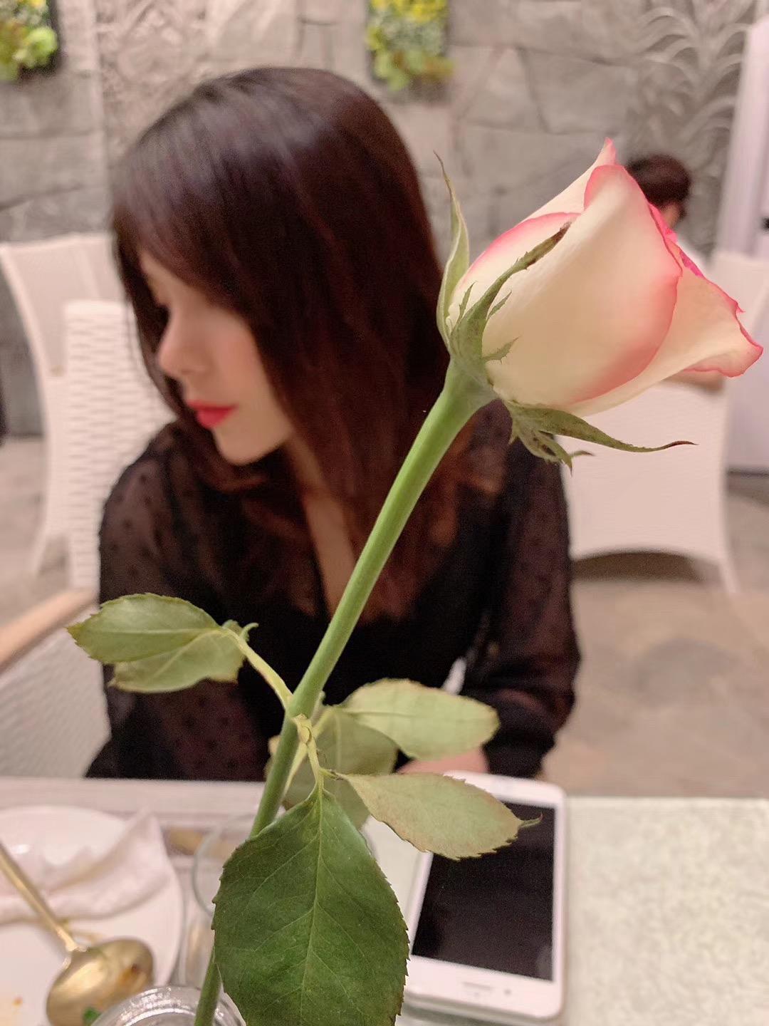 图片[59]-丝足博主 小小小仙女ELaine 微信朋友圈视图系列 (2)[124P] – 速更版-美库