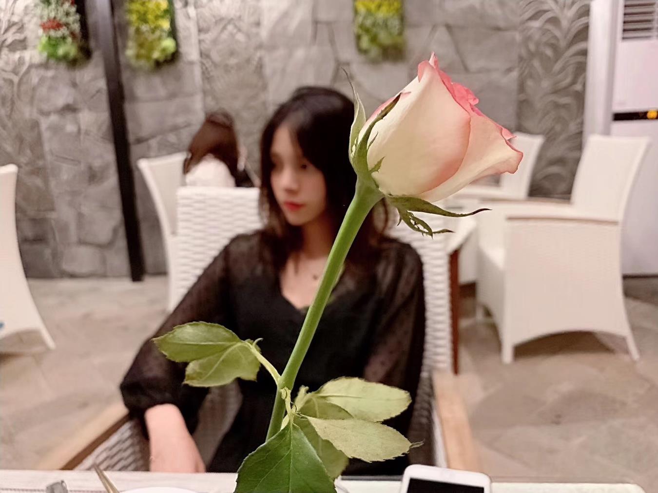 图片[60]-丝足博主 小小小仙女ELaine 微信朋友圈视图系列 (2)[124P] – 速更版-美库