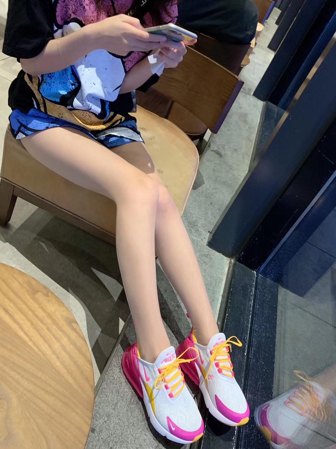 图片[67]-丝足博主 小小小仙女ELaine 微信朋友圈视图系列 (2)[124P] – 速更版-美库