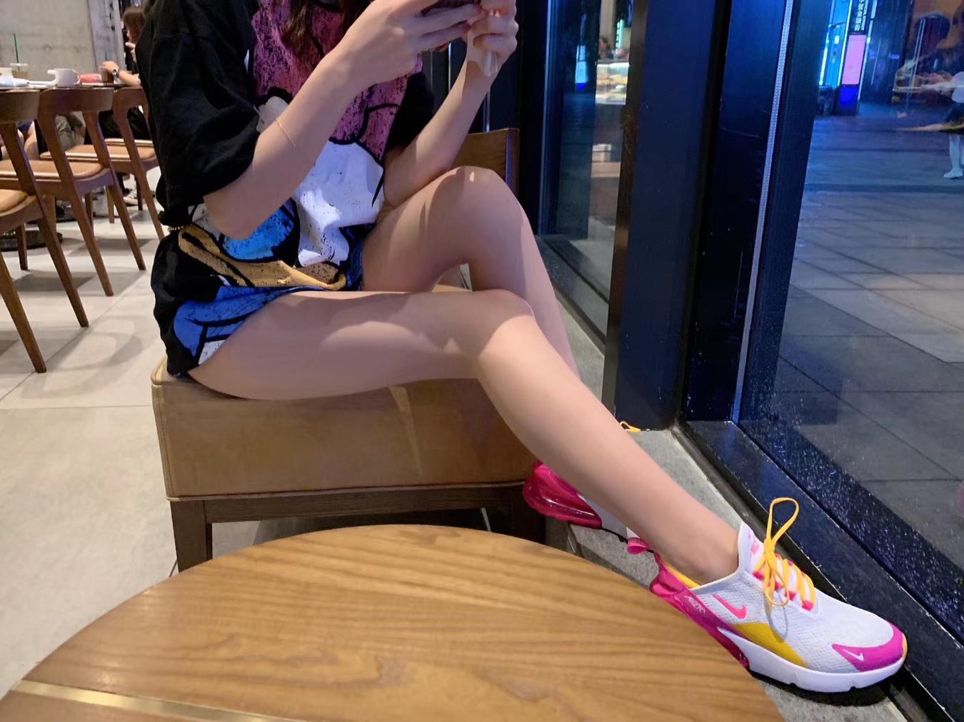 图片[74]-丝足博主 小小小仙女ELaine 微信朋友圈视图系列 (2)[124P] – 速更版-美库