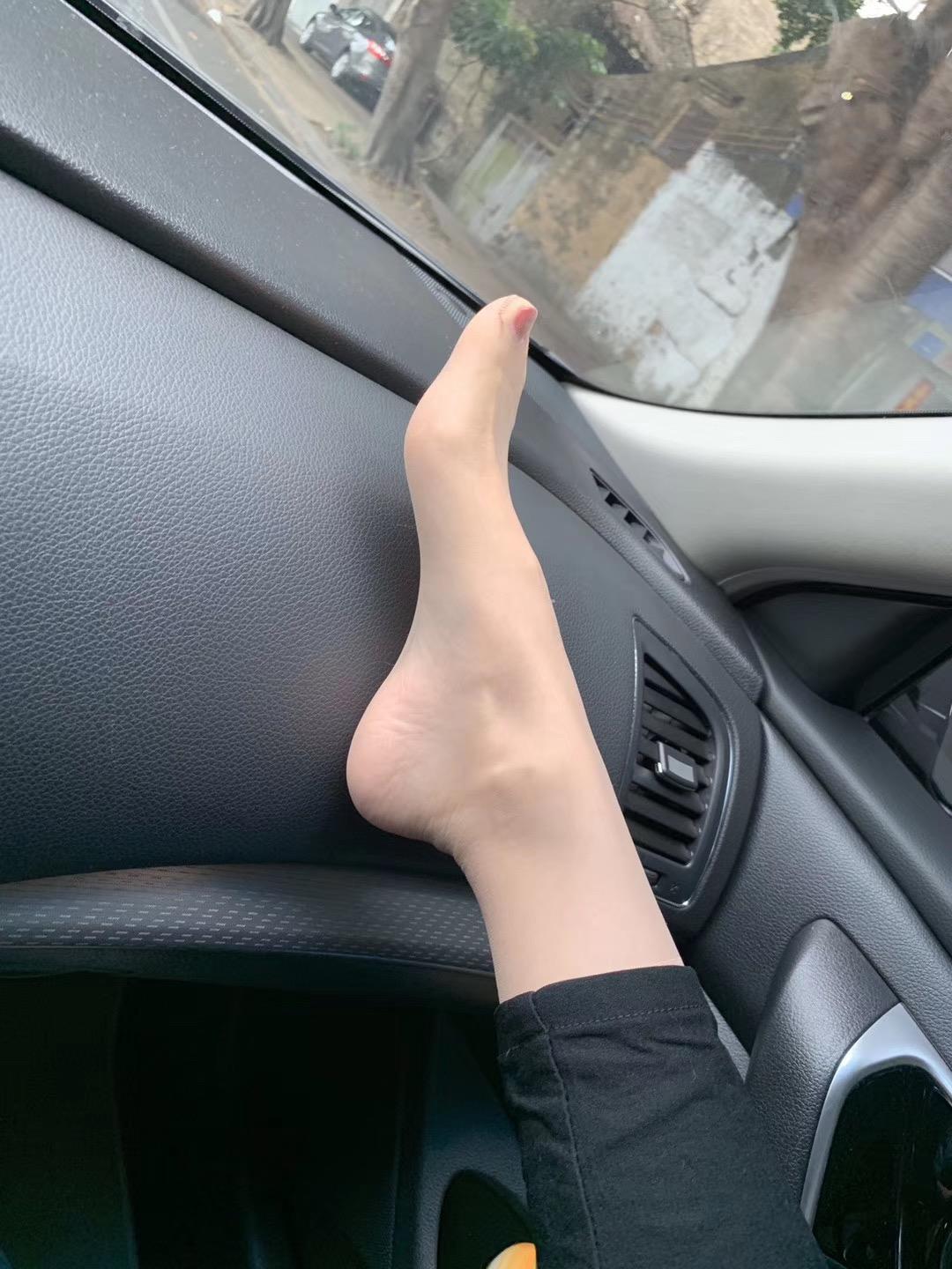 图片[66]-丝足博主 小小小仙女ELaine 微信朋友圈视图系列 (4)[112P] – 速更版-美库