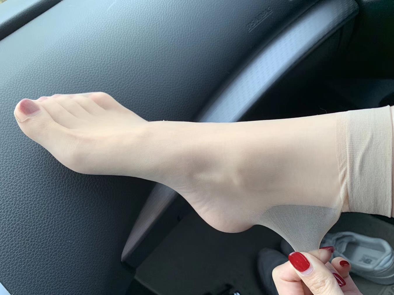 图片[69]-丝足博主 小小小仙女ELaine 微信朋友圈视图系列 (4)[112P] – 速更版-美库