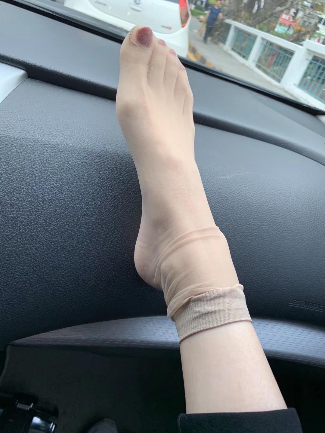 图片[71]-丝足博主 小小小仙女ELaine 微信朋友圈视图系列 (4)[112P] – 速更版-美库