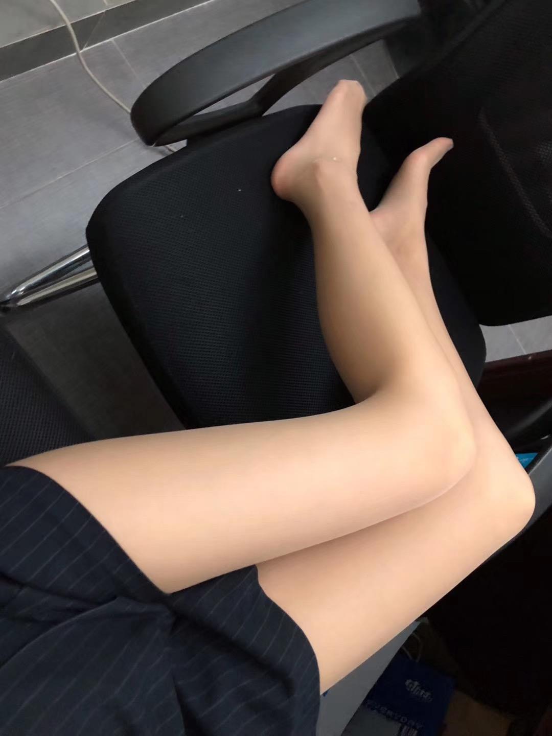 图片[117]-丝足博主 小小小仙女ELaine 微信朋友圈视图系列 (2)[124P] – 速更版-美库