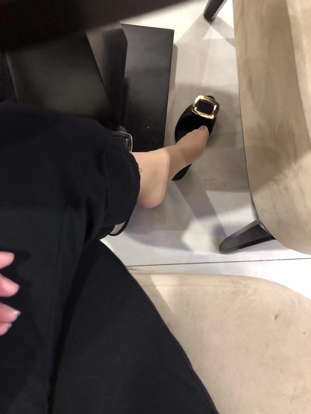 图片[101]-丝足博主 小小小仙女ELaine 微信朋友圈视图系列 (3)[153P] – 速更版-美库