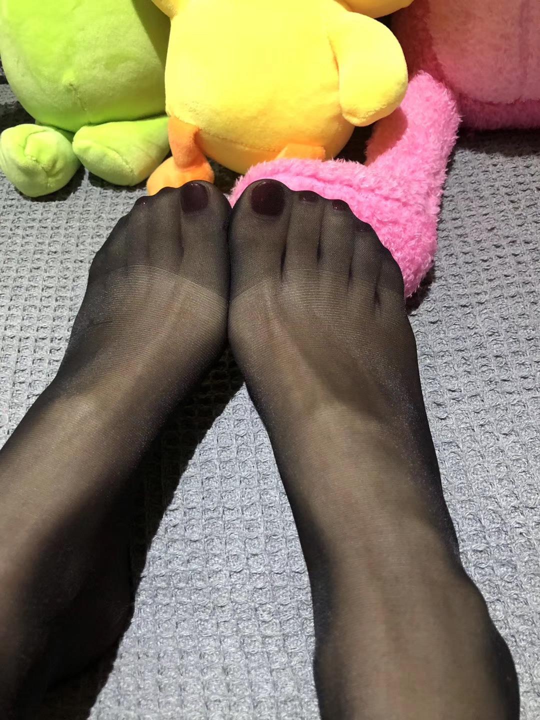 图片[97]-丝足博主 小小小仙女ELaine 微信朋友圈视图系列 (4)[112P] – 速更版-美库