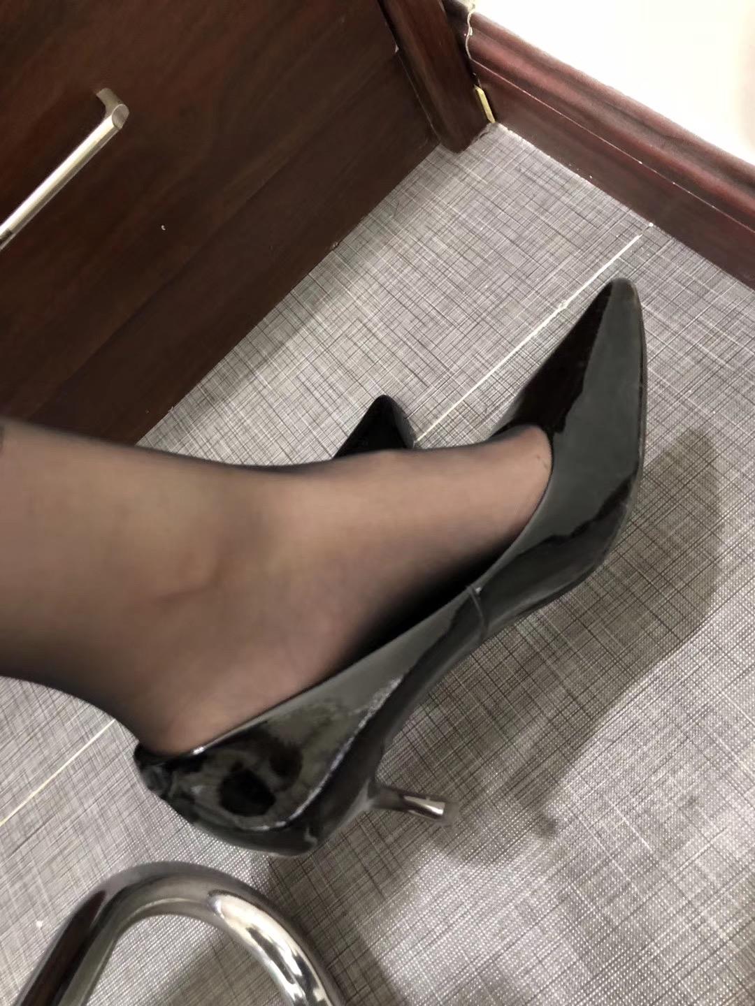 图片[124]-丝足博主 小小小仙女ELaine 微信朋友圈视图系列 (3)[153P] – 速更版-美库