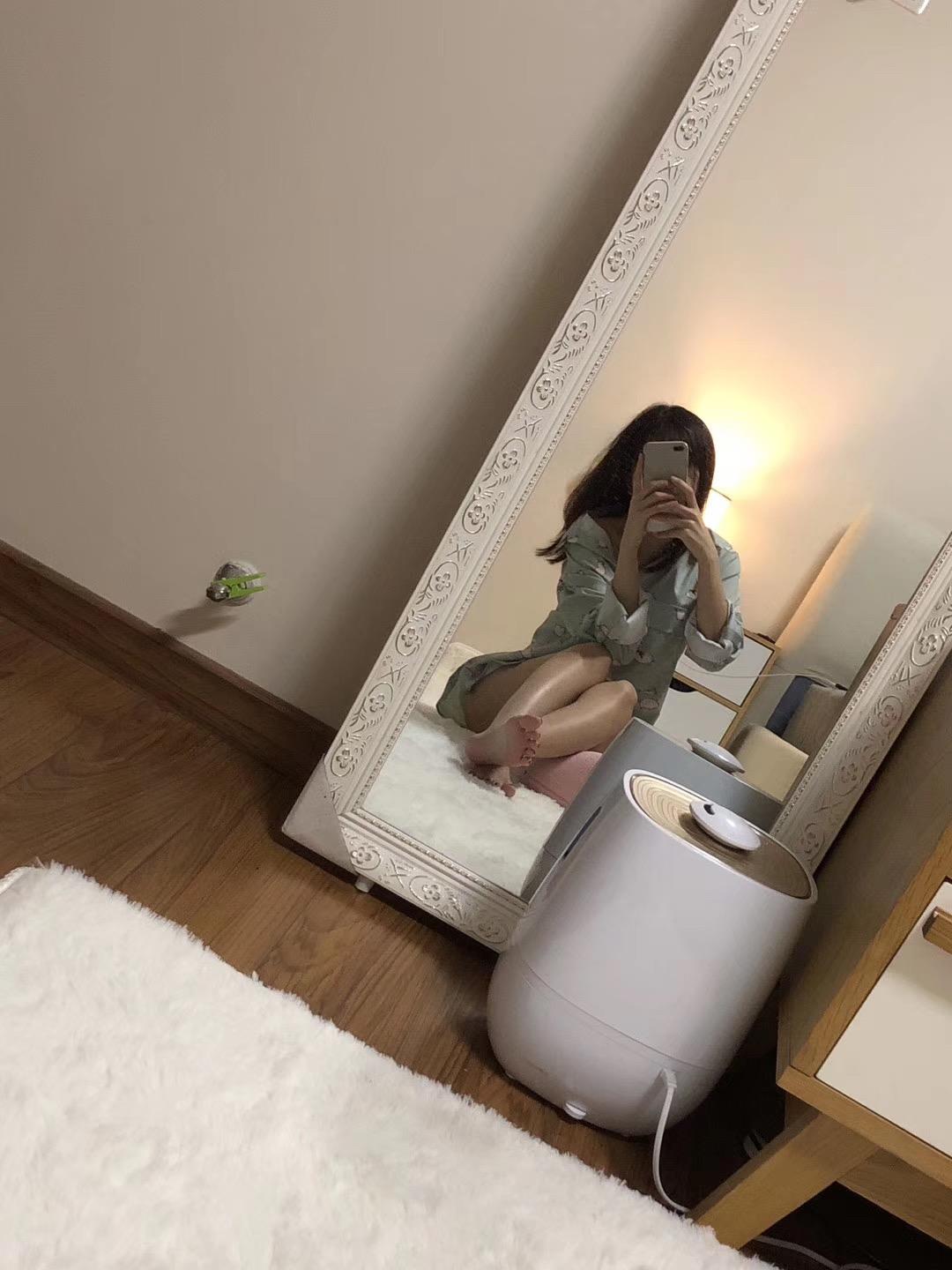 图片[112]-丝足博主 小小小仙女ELaine 微信朋友圈视图系列 (4)[112P] – 速更版-美库