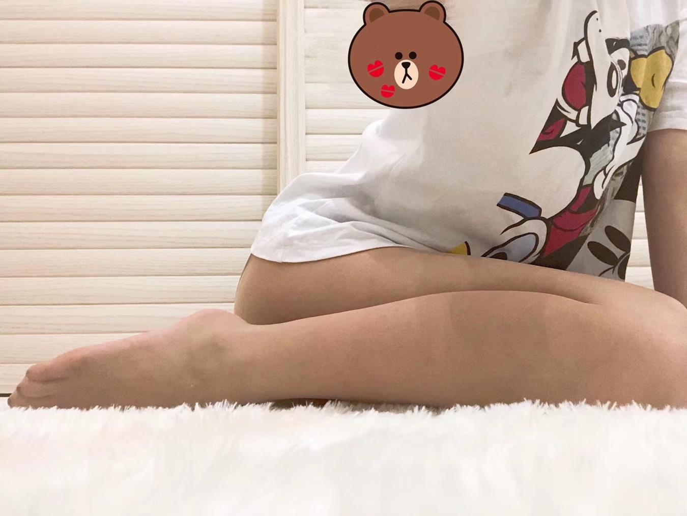 图片[147]-丝足博主 小小小仙女ELaine 微信朋友圈视图系列 (3)[153P] – 速更版-美库