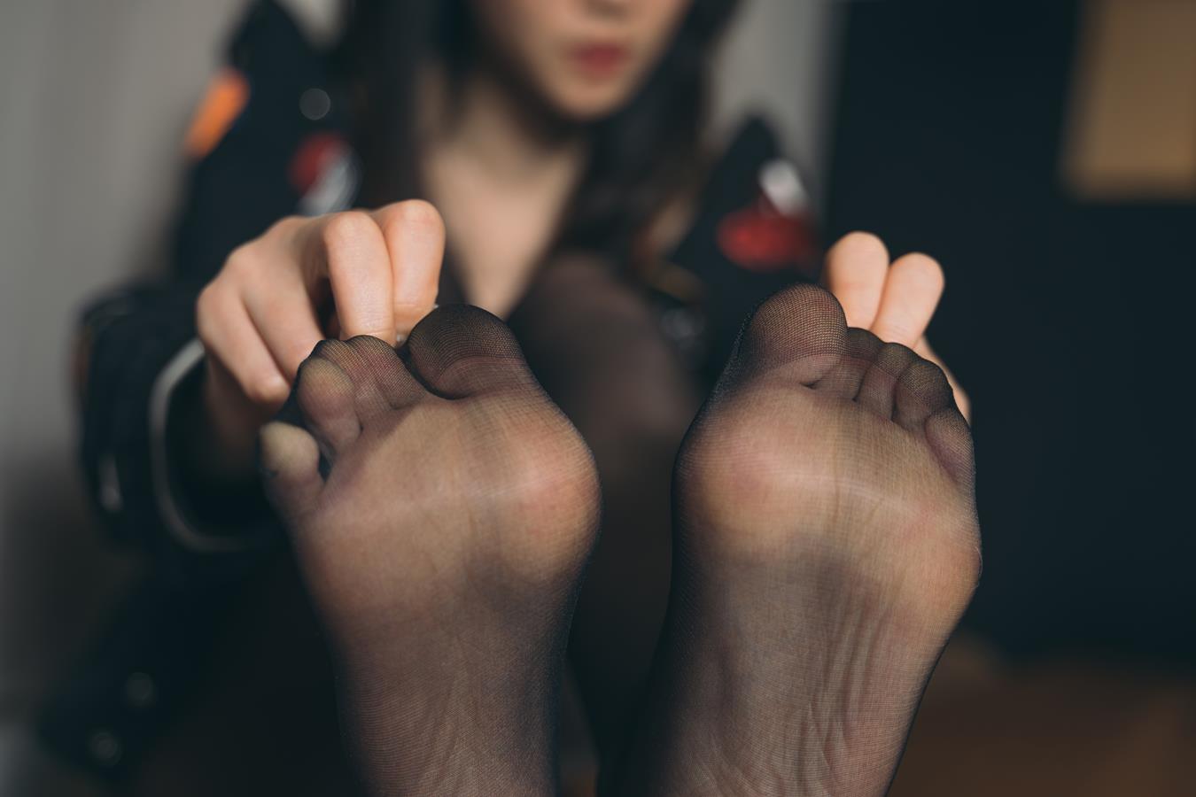 图片[39]-Limerence原创 NO.008 性感妹子近距离撕扯黑丝袜[192P] – 速更版-美库