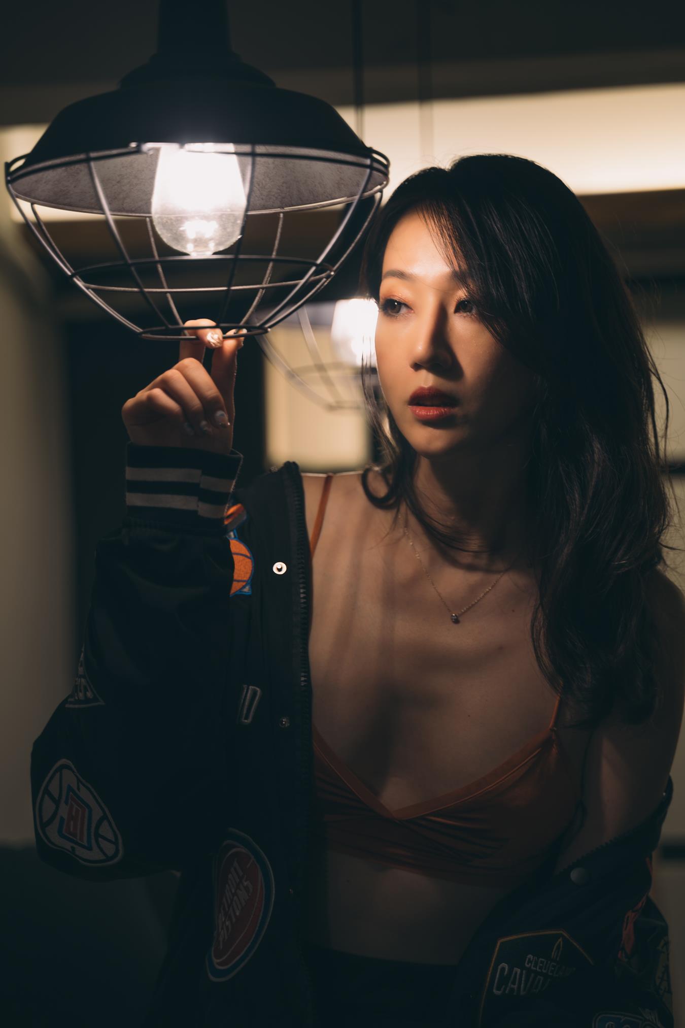 图片[59]-Limerence原创 NO.008 性感妹子近距离撕扯黑丝袜[192P] – 速更版-美库