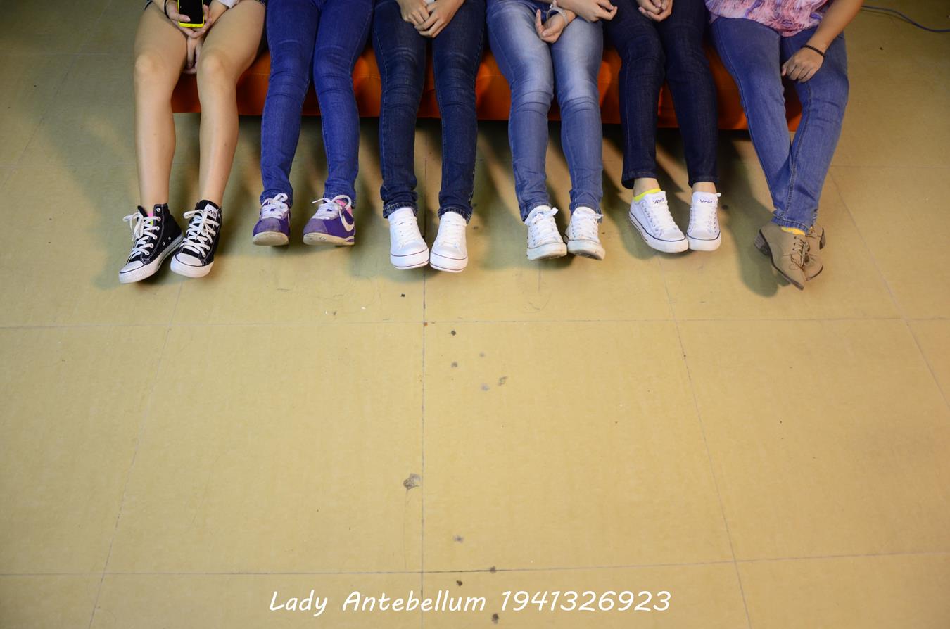 图片[10]-[战前女神] 美腿美足精品摄影套图 004 (1) [84P] – 速更版-美库