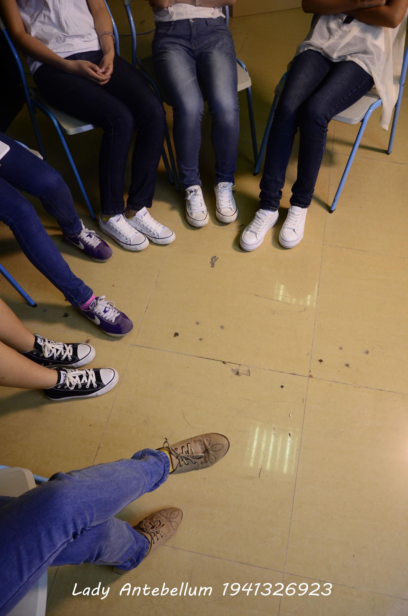 图片[18]-[战前女神] 美腿美足精品摄影套图 004 (1) [84P] – 速更版-美库