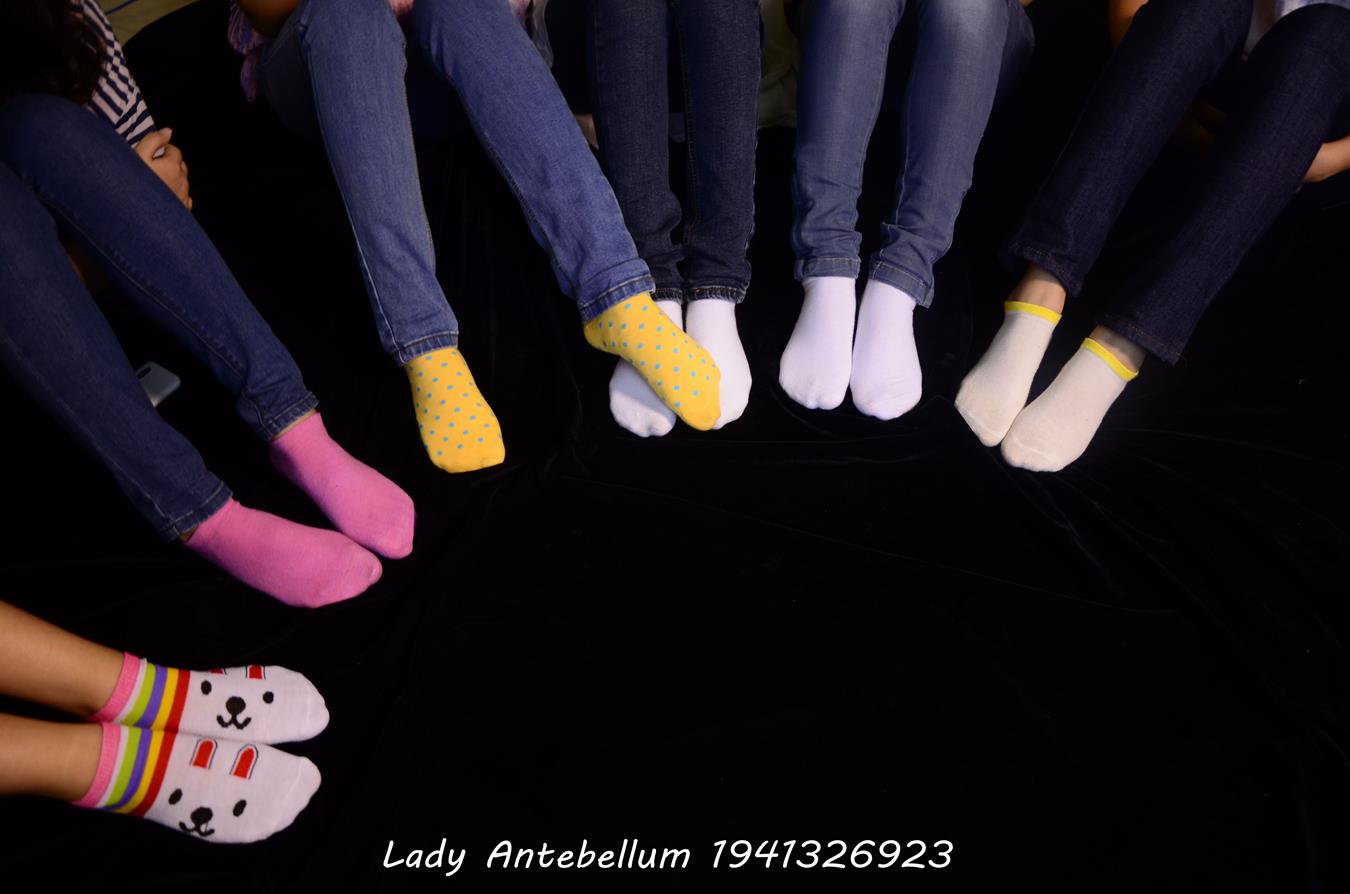 图片[27]-[战前女神] 美腿美足精品摄影套图 004 (1) [84P] – 速更版-美库