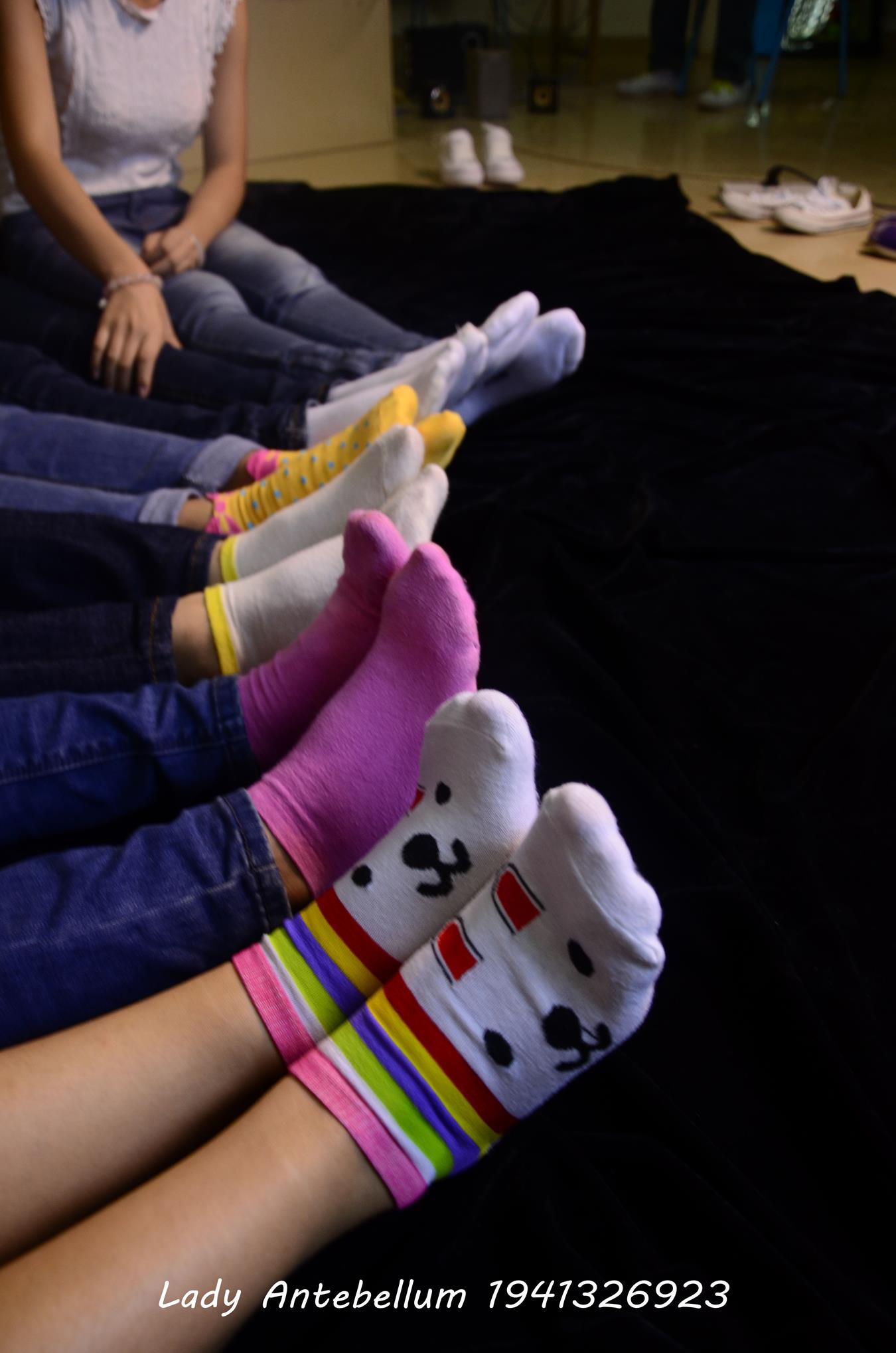 图片[25]-[战前女神] 美腿美足精品摄影套图 004 (2) [84P] – 速更版-美库