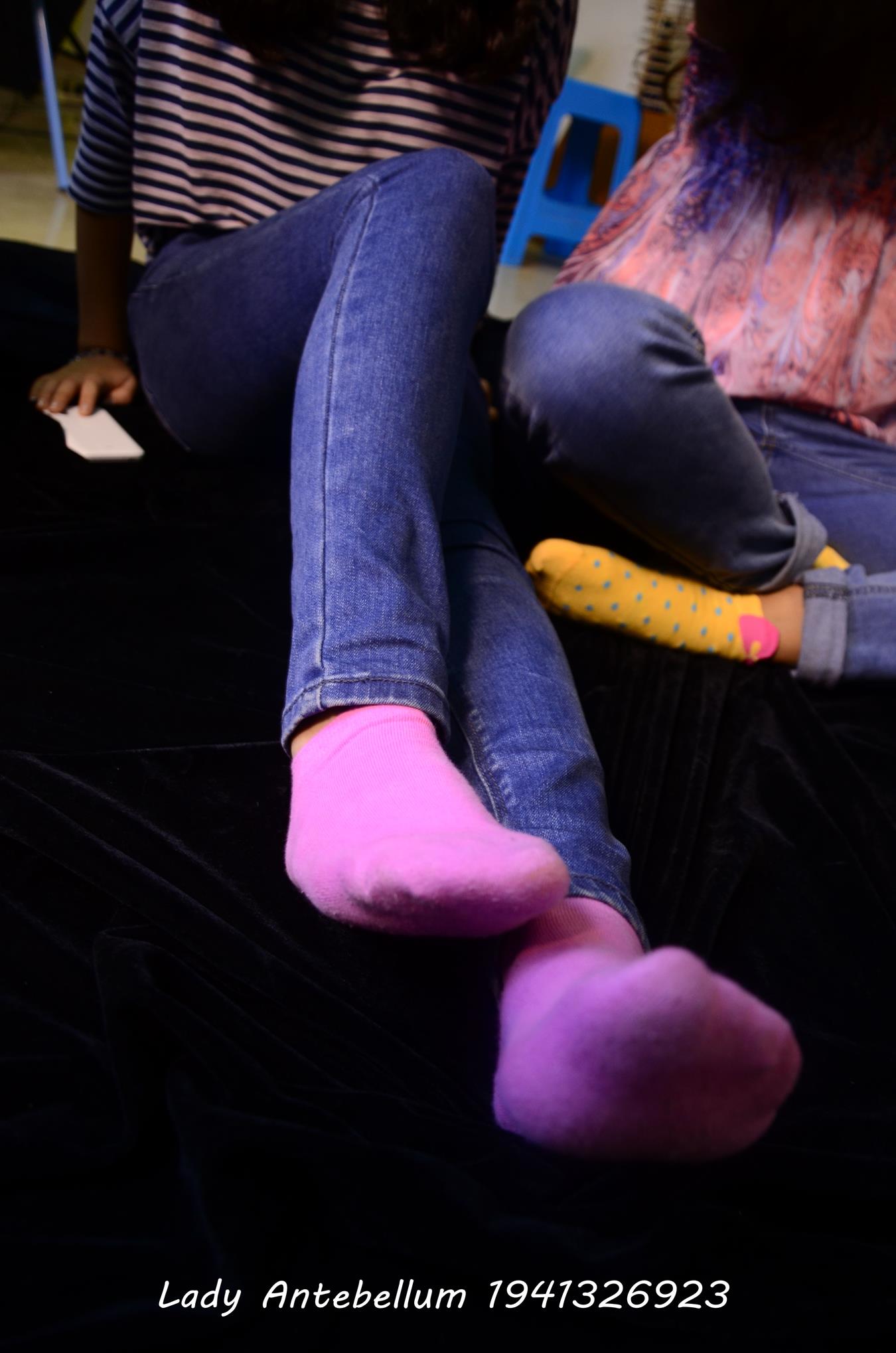 图片[22]-[战前女神] 美腿美足精品摄影套图 004 (3) [84P] – 速更版-美库