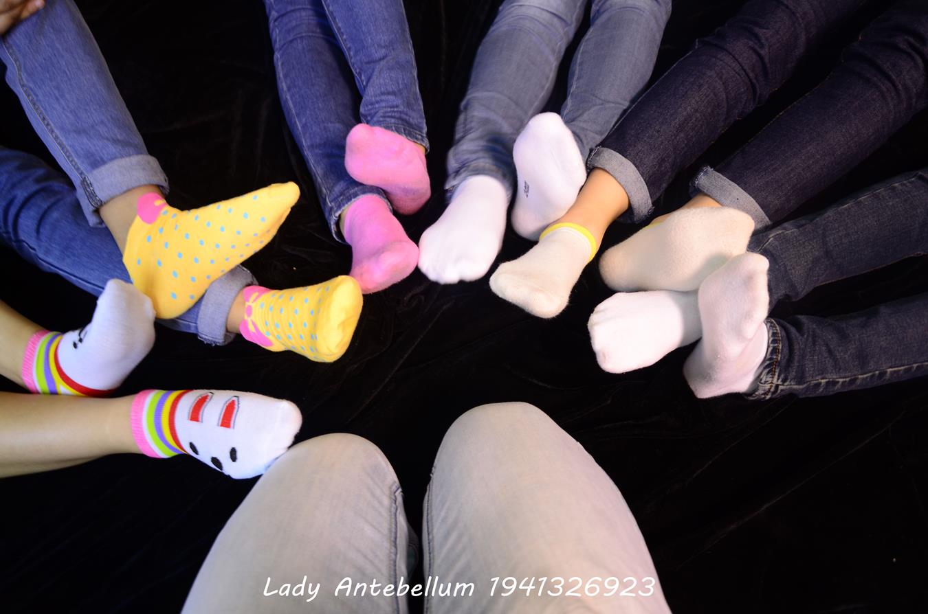 图片[16]-[战前女神] 美腿美足精品摄影套图 004 (4) [62P] – 速更版-美库