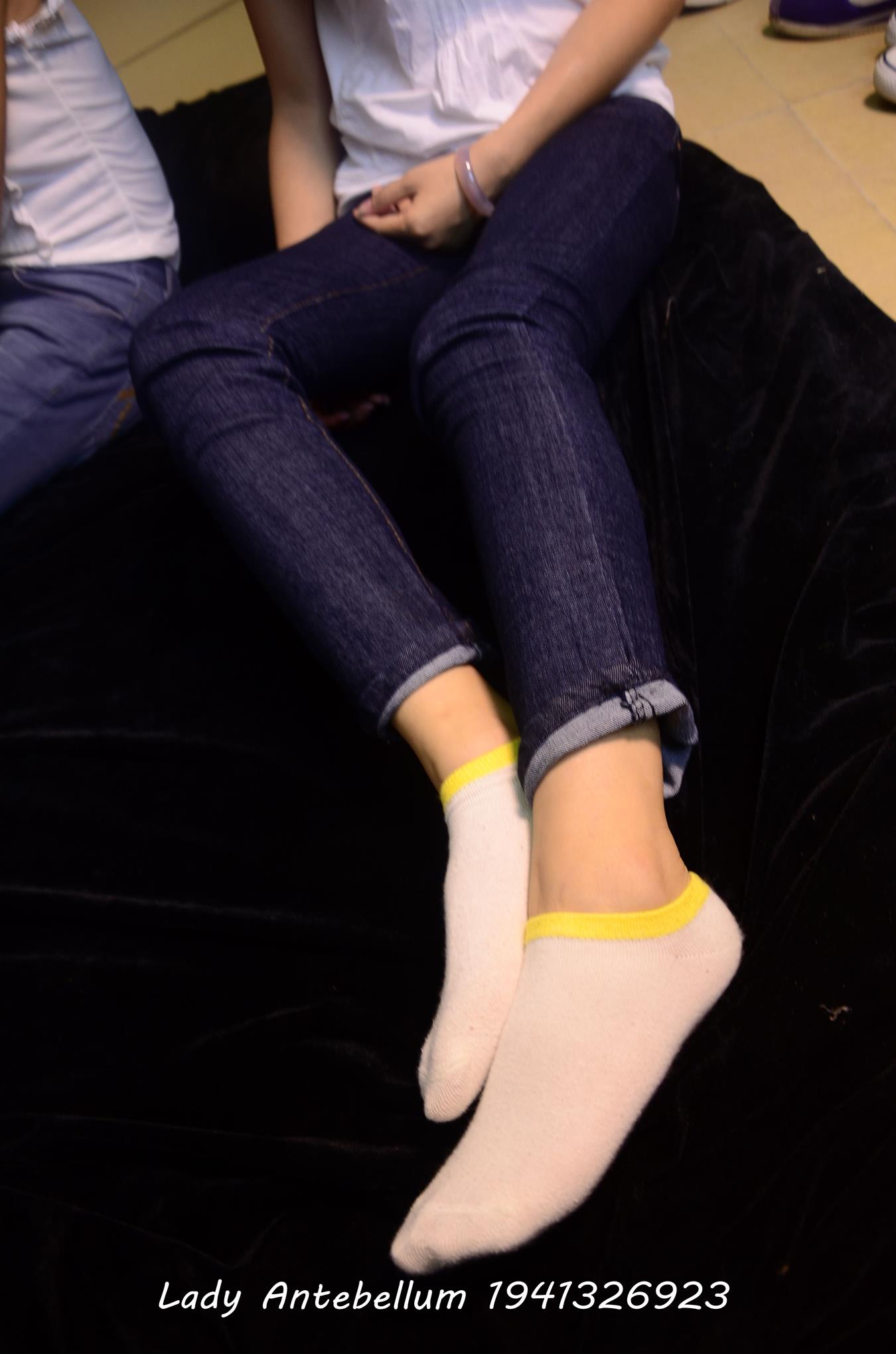 图片[33]-[战前女神] 美腿美足精品摄影套图 004 (3) [84P] – 速更版-美库