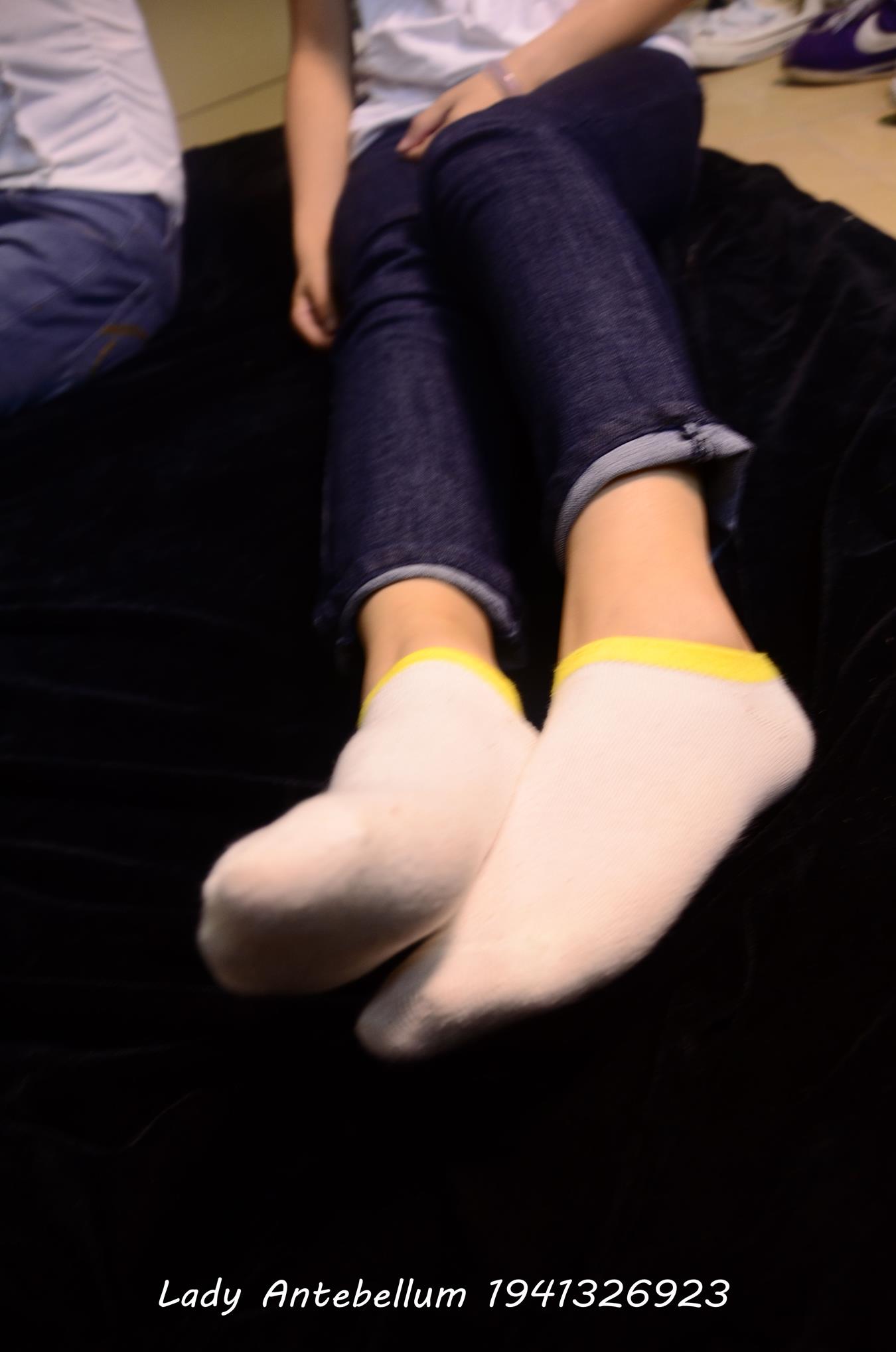 图片[34]-[战前女神] 美腿美足精品摄影套图 004 (3) [84P] – 速更版-美库