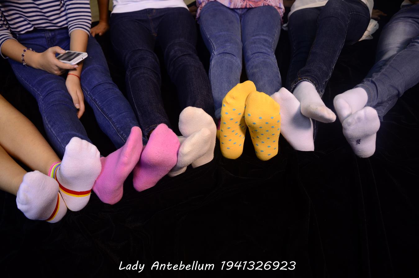 图片[41]-[战前女神] 美腿美足精品摄影套图 004 (2) [84P] – 速更版-美库