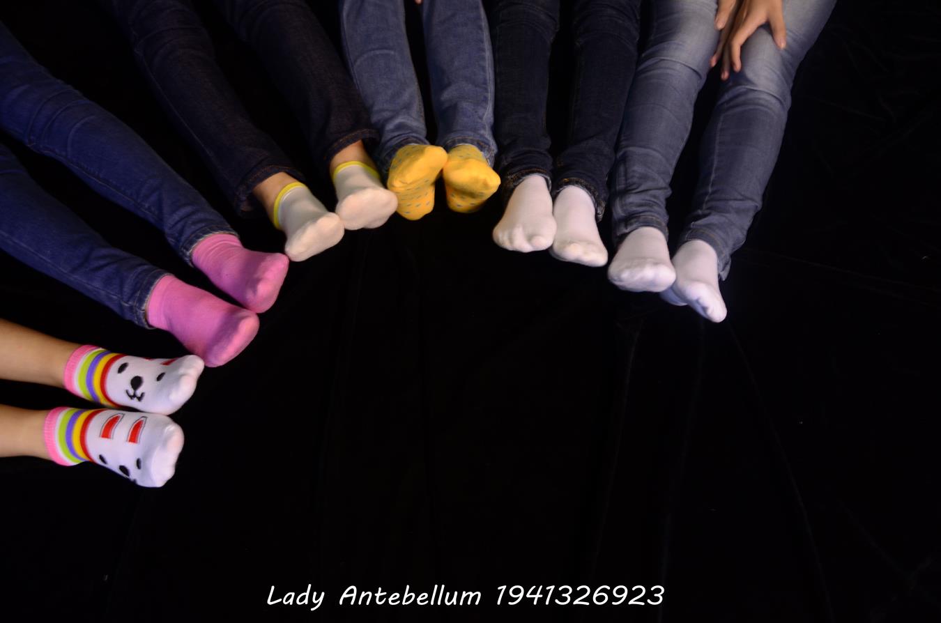 图片[52]-[战前女神] 美腿美足精品摄影套图 004 (1) [84P] – 速更版-美库