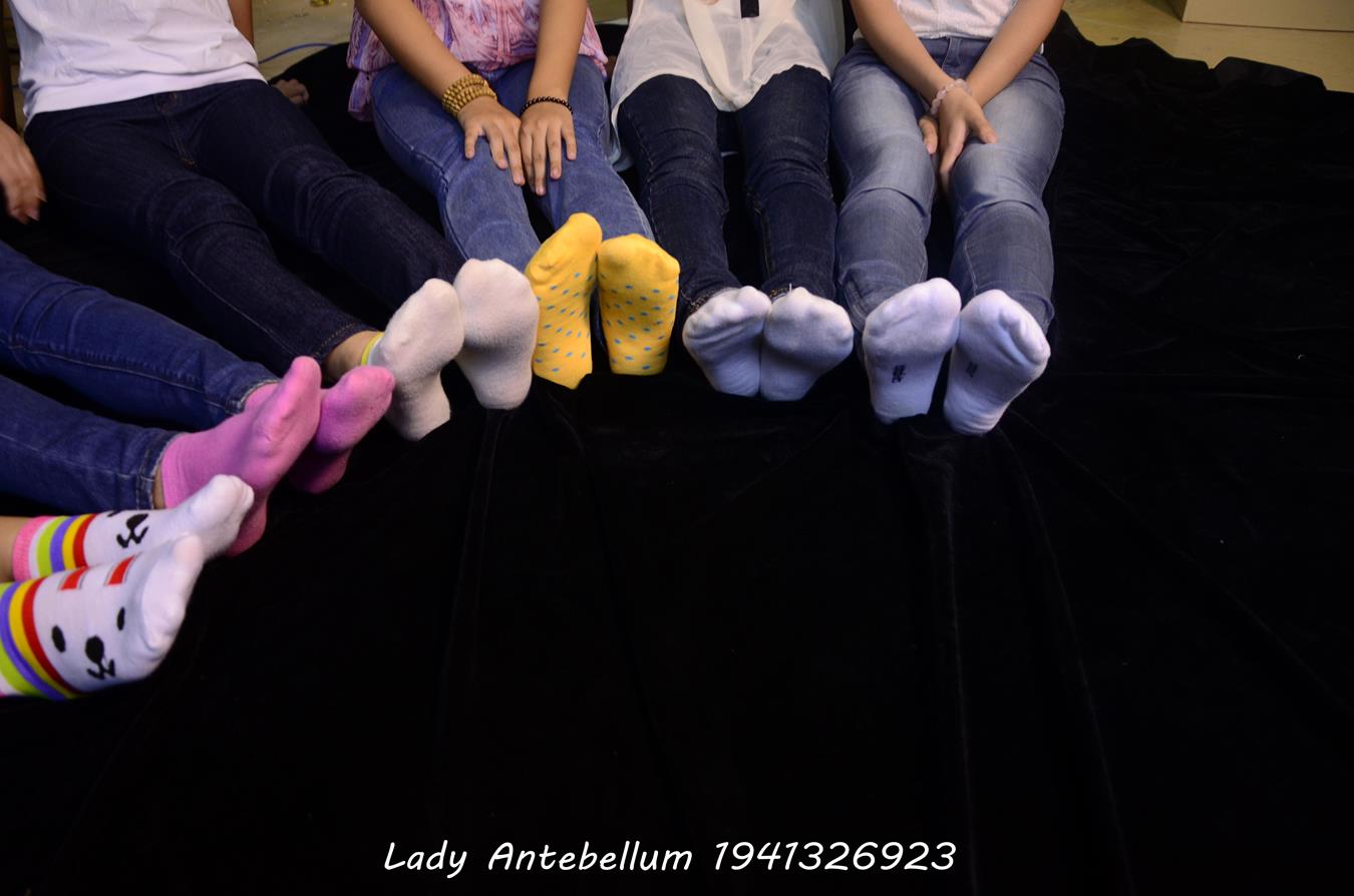 图片[53]-[战前女神] 美腿美足精品摄影套图 004 (1) [84P] – 速更版-美库