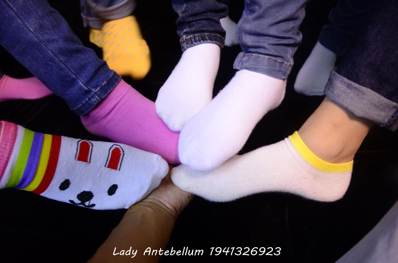 图片[37]-[战前女神] 美腿美足精品摄影套图 004 (4) [62P] – 速更版-美库