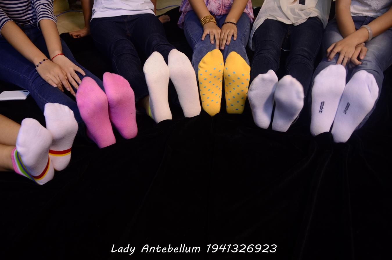 图片[64]-[战前女神] 美腿美足精品摄影套图 004 (1) [84P] – 速更版-美库