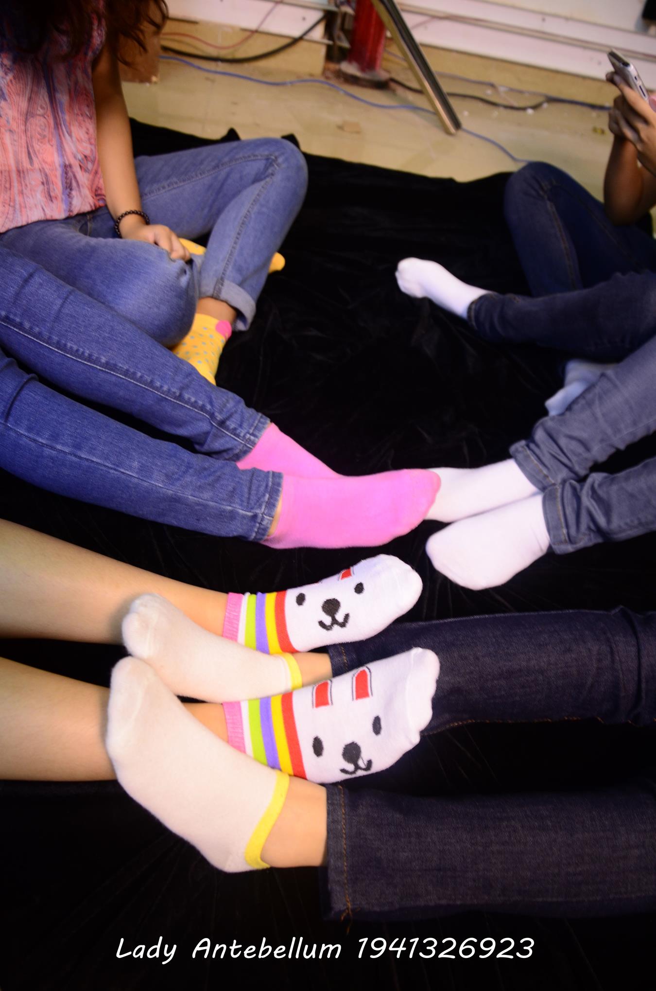 图片[54]-[战前女神] 美腿美足精品摄影套图 004 (2) [84P] – 速更版-美库