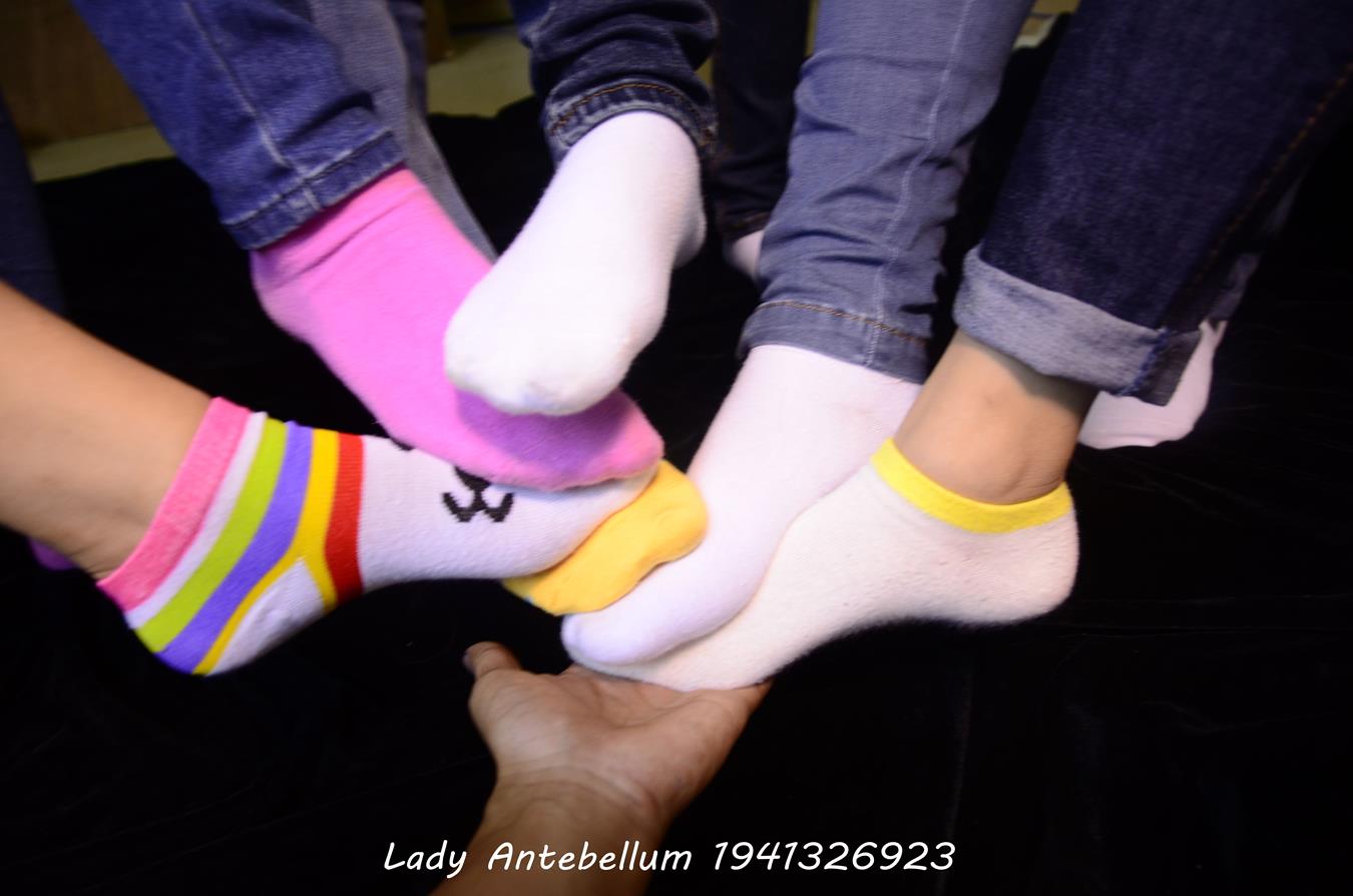 图片[42]-[战前女神] 美腿美足精品摄影套图 004 (4) [62P] – 速更版-美库