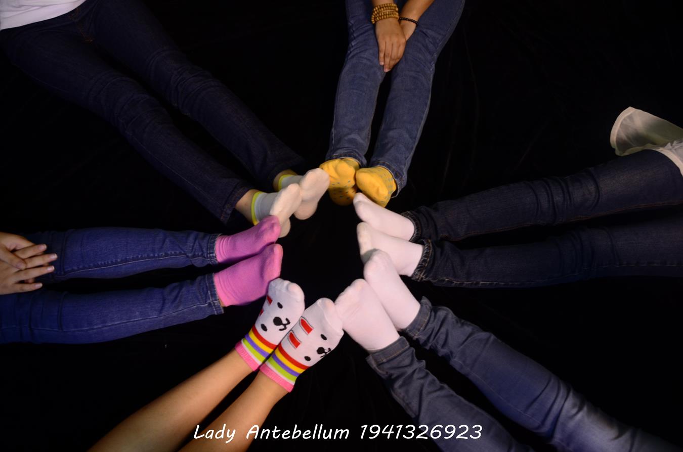 图片[68]-[战前女神] 美腿美足精品摄影套图 004 (1) [84P] – 速更版-美库