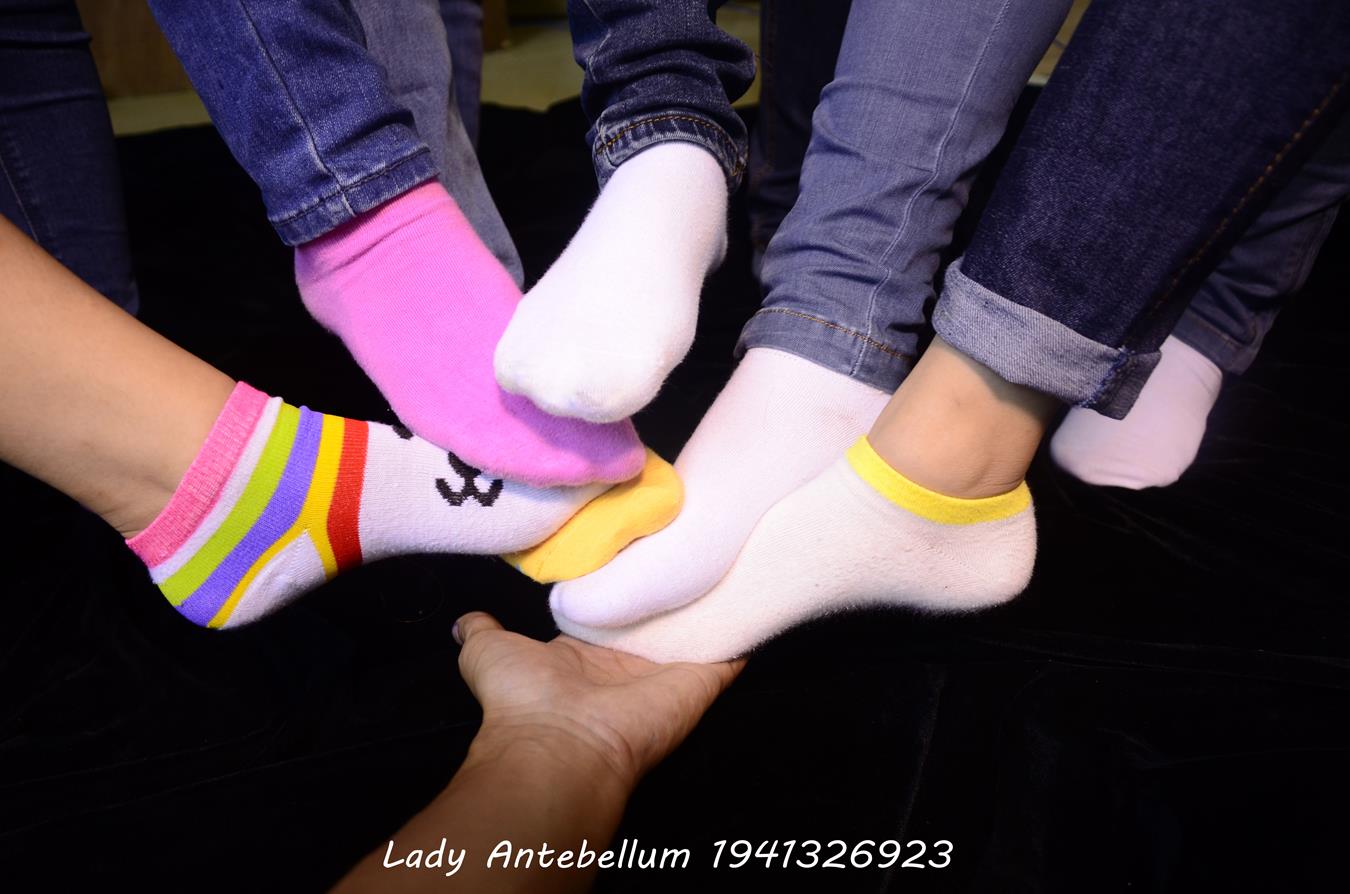 图片[44]-[战前女神] 美腿美足精品摄影套图 004 (4) [62P] – 速更版-美库