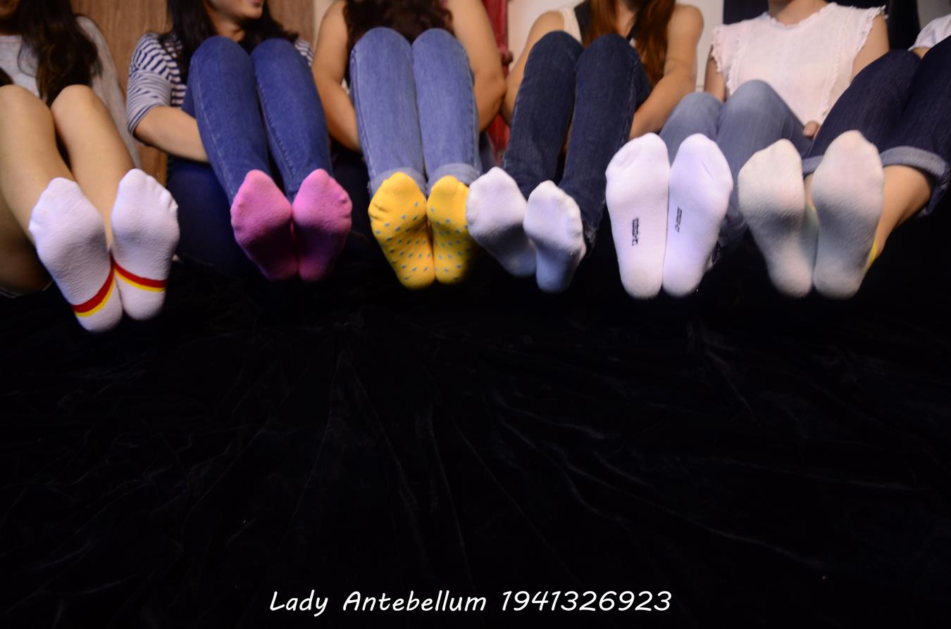 图片[56]-[战前女神] 美腿美足精品摄影套图 004 (3) [84P] – 速更版-美库