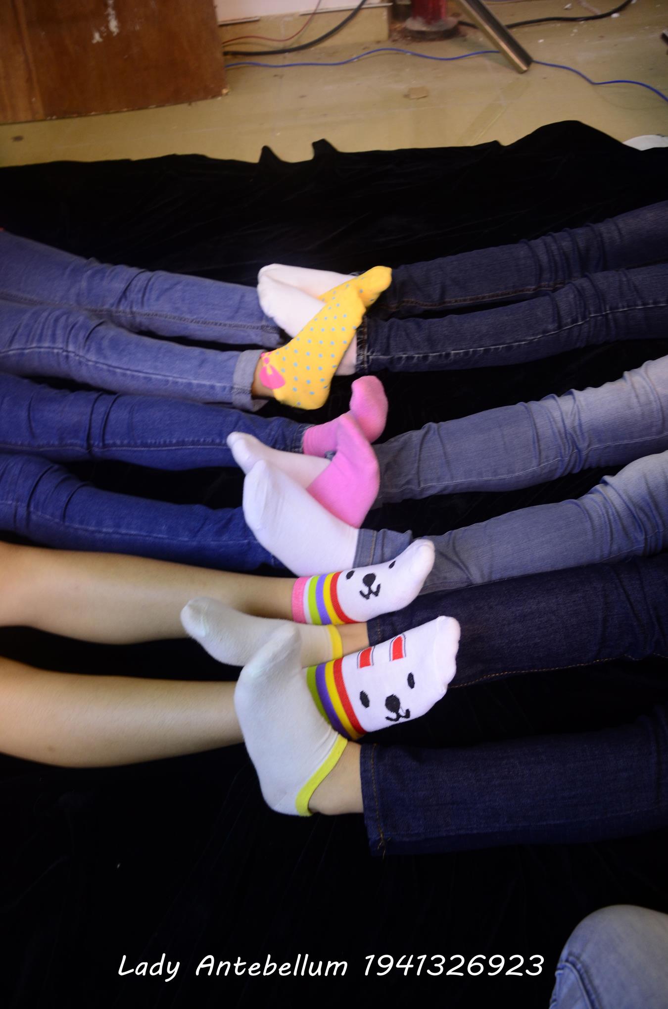 图片[61]-[战前女神] 美腿美足精品摄影套图 004 (2) [84P] – 速更版-美库